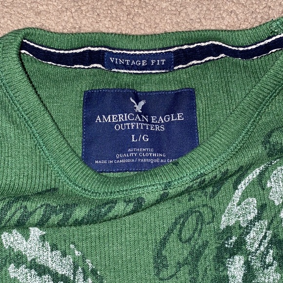 American Eagle Outfitters shirt/sweater. - Picture 2 of 6